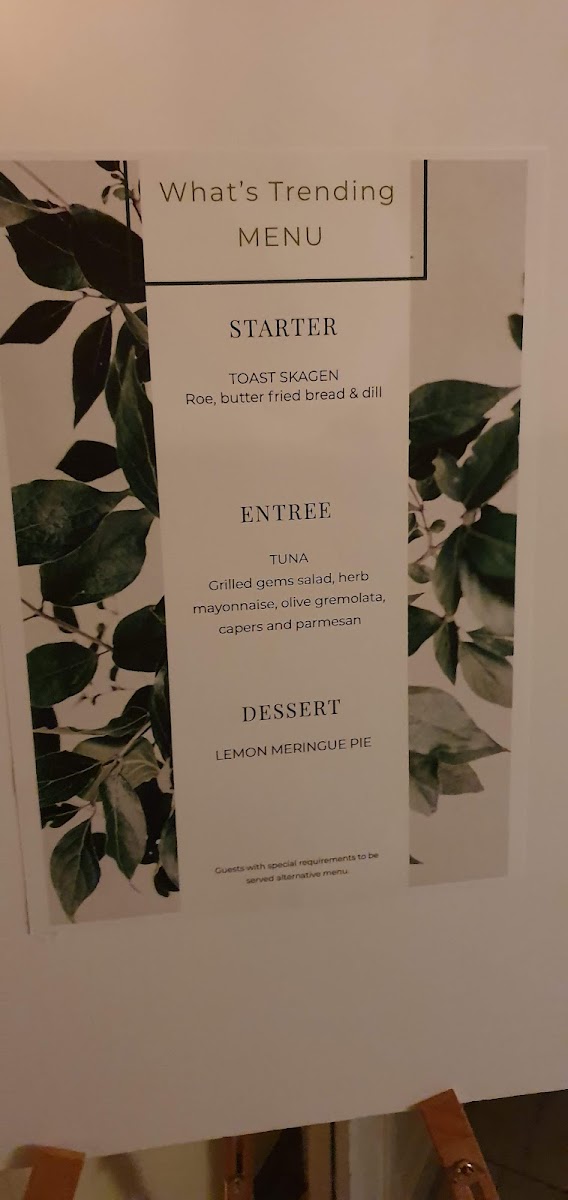 Menu Nosh And Chow-4